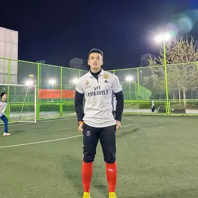 郑翔